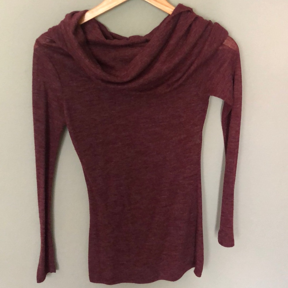 Lightweight long sleeve sweater